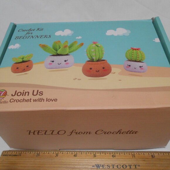 CROCHETTA WITH LOVE CROCHET KIT FOR BEGINNERS AGES 4+ CRAFTING BOYS & GIRLS NEW - Picture 6 of 9